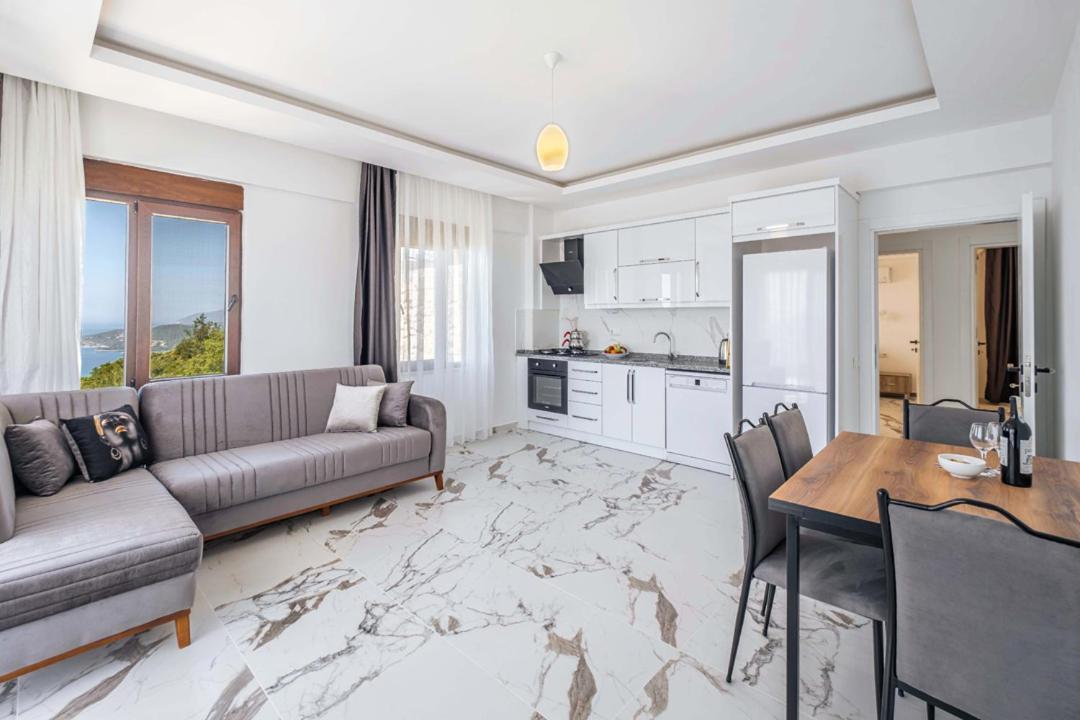 Golden Rose Suit Hotel 카스 외부 사진